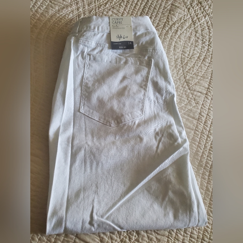 Style & Co curvy capri jeans size 14